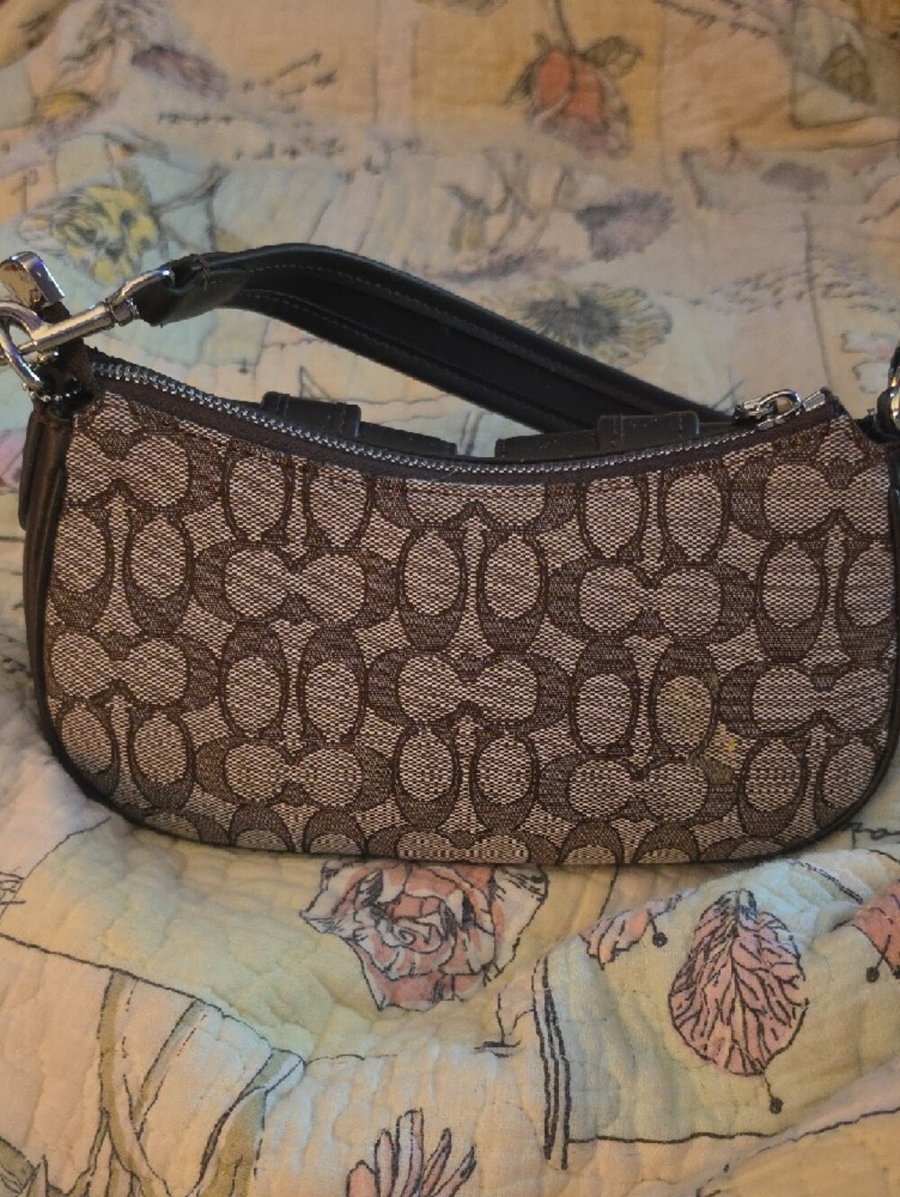 Coach Brown Signature Canvas Shoulder Bag with Buckle Pockets - Picture 3 of 8
